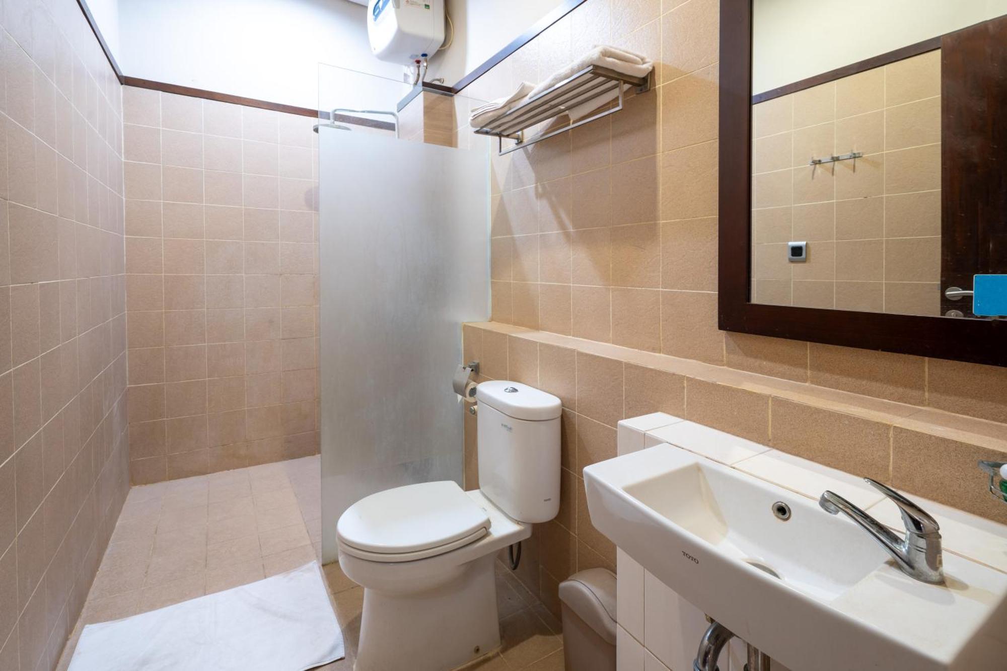 Samawa Transit Hotel Sumbawa Besar Екстериор снимка