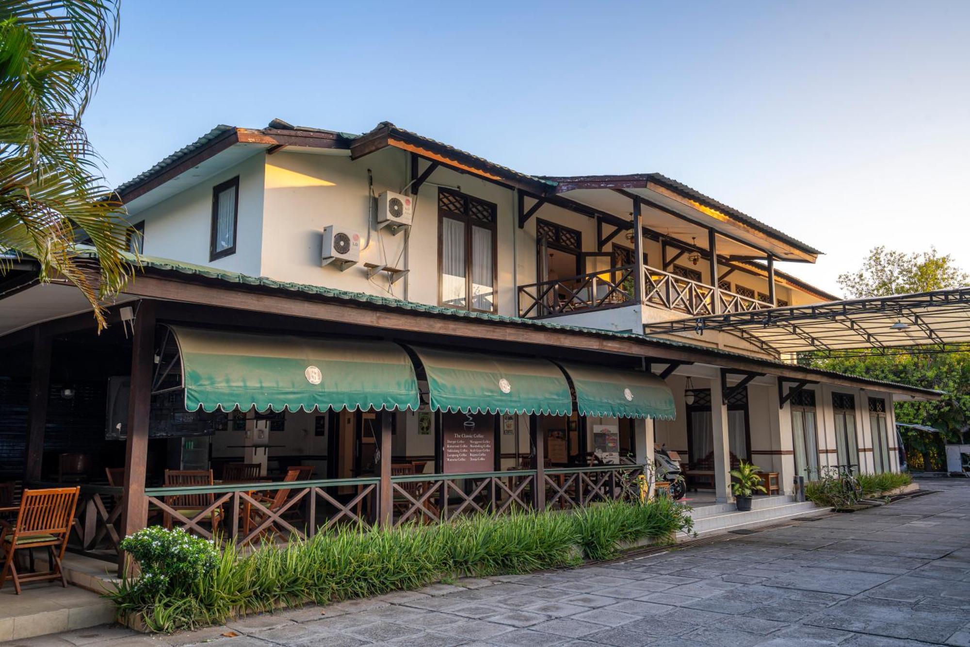 Samawa Transit Hotel Sumbawa Besar Екстериор снимка